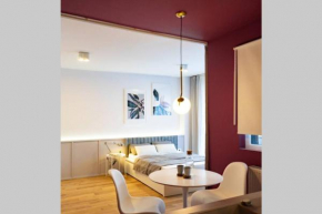 NEW! Stylish studio with parking